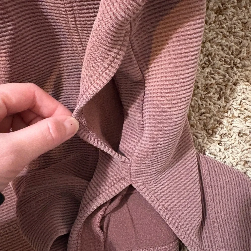 Athleta Coaster Luxe Waffle Hoodie in Tawny Rose women’s size Small
